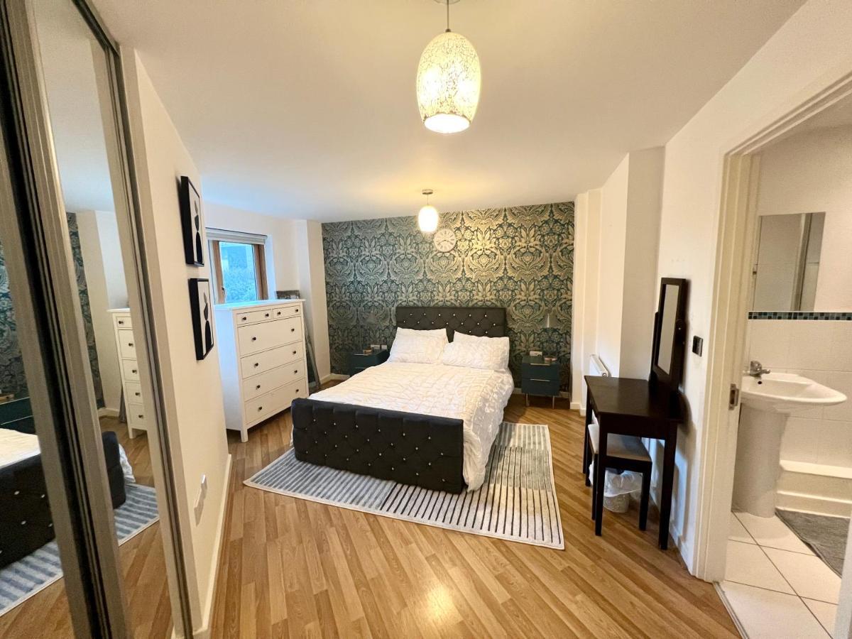 2 Bedroom Apartment Near Olympic Park With Free Parking London Eksteriør bilde