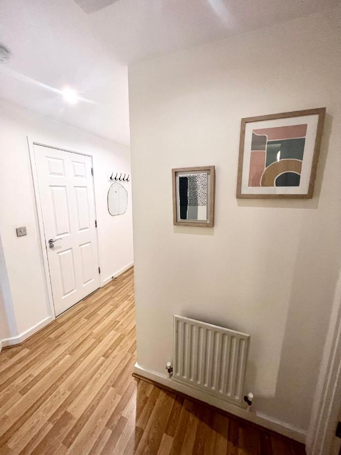 2 Bedroom Apartment Near Olympic Park With Free Parking London Eksteriør bilde
